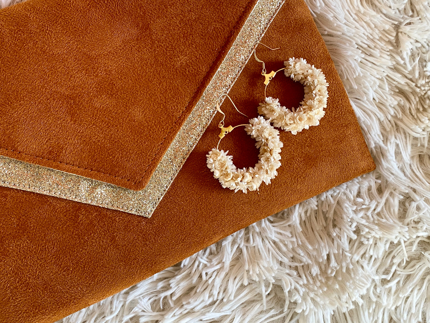 Pochette mariage camel paillettes dorées
