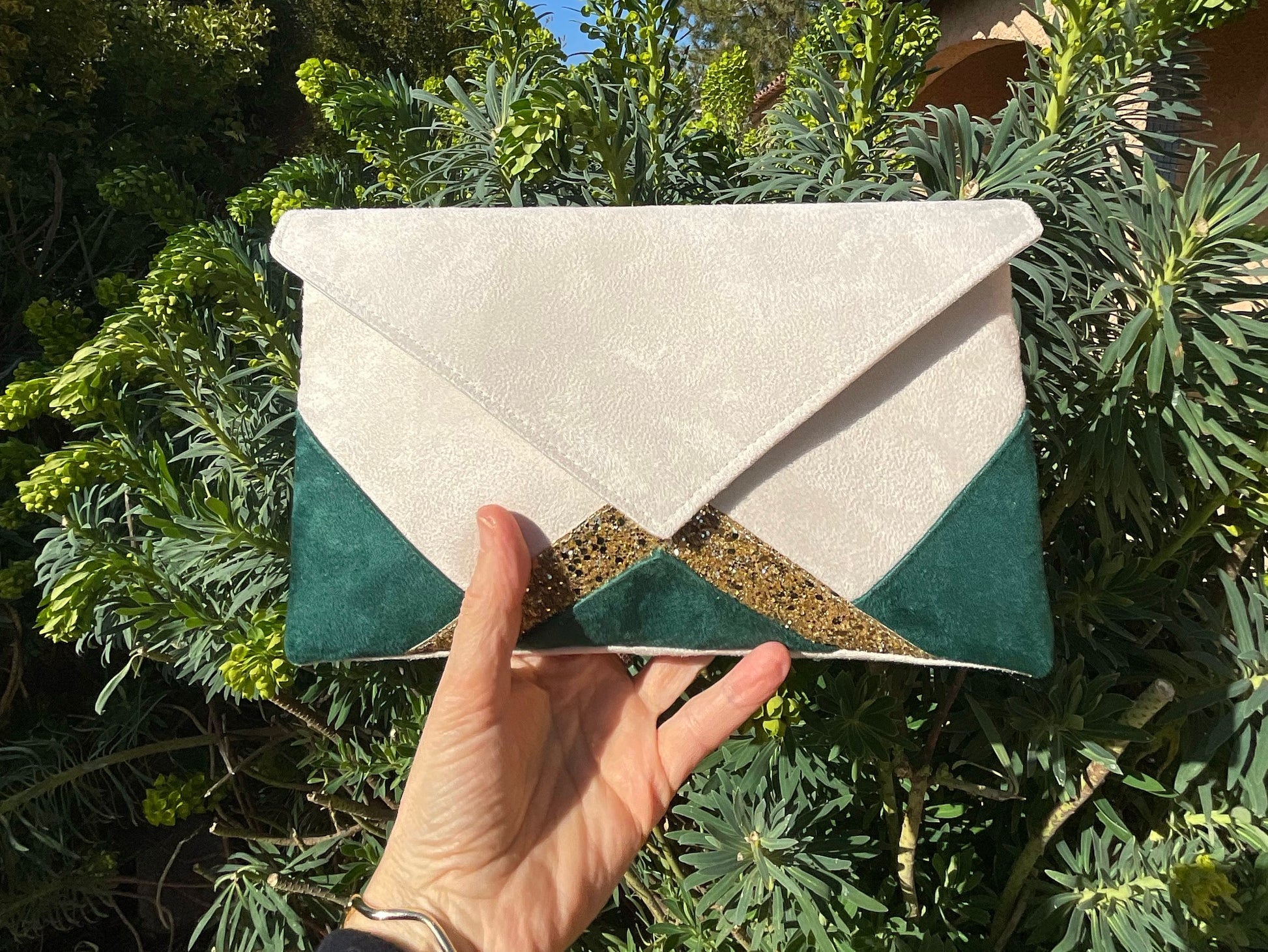 Pochette femme verte - fil des toiles