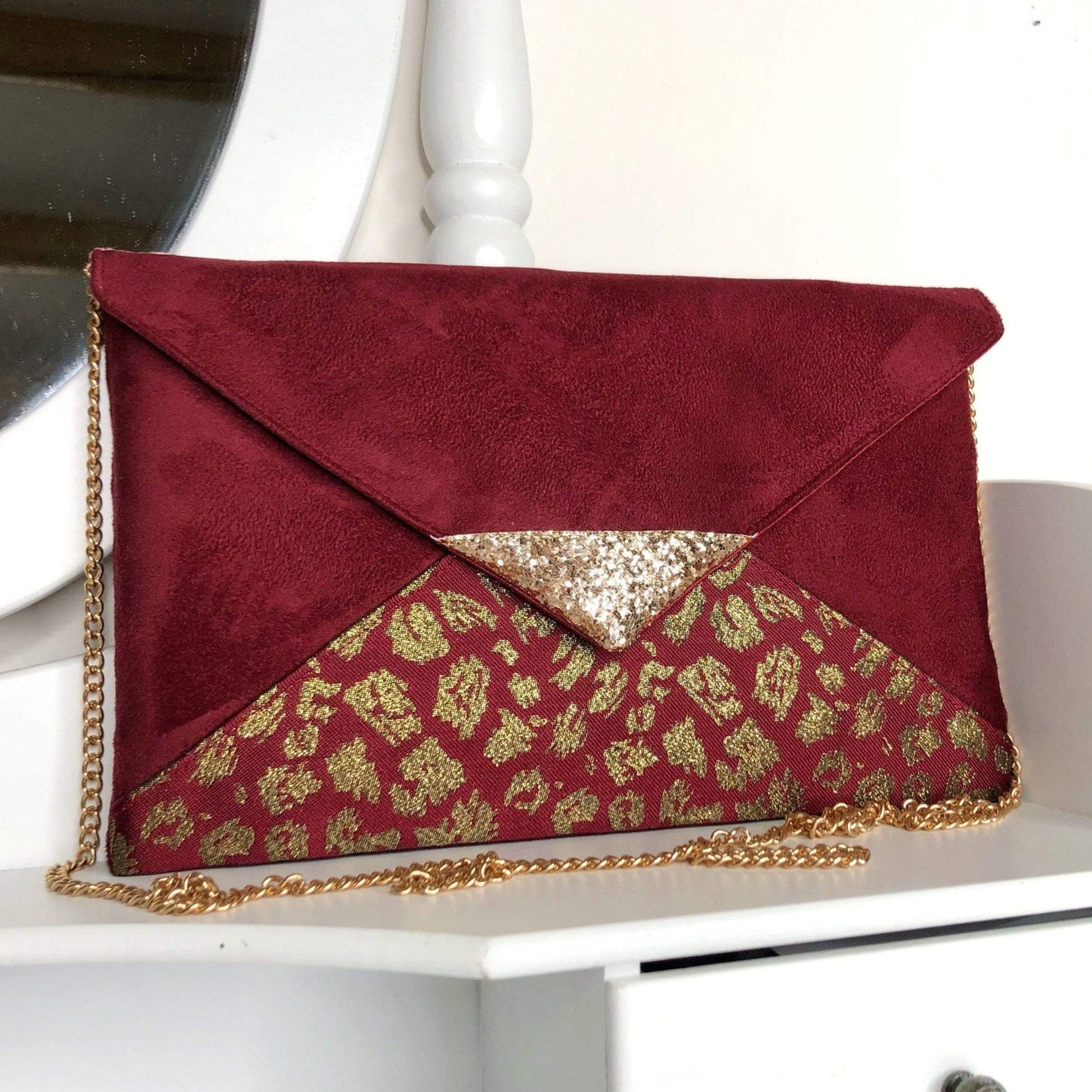 Fil des toiles Pochette Pochette mariage bordeaux et doré avec tissu jacquard motif léopard