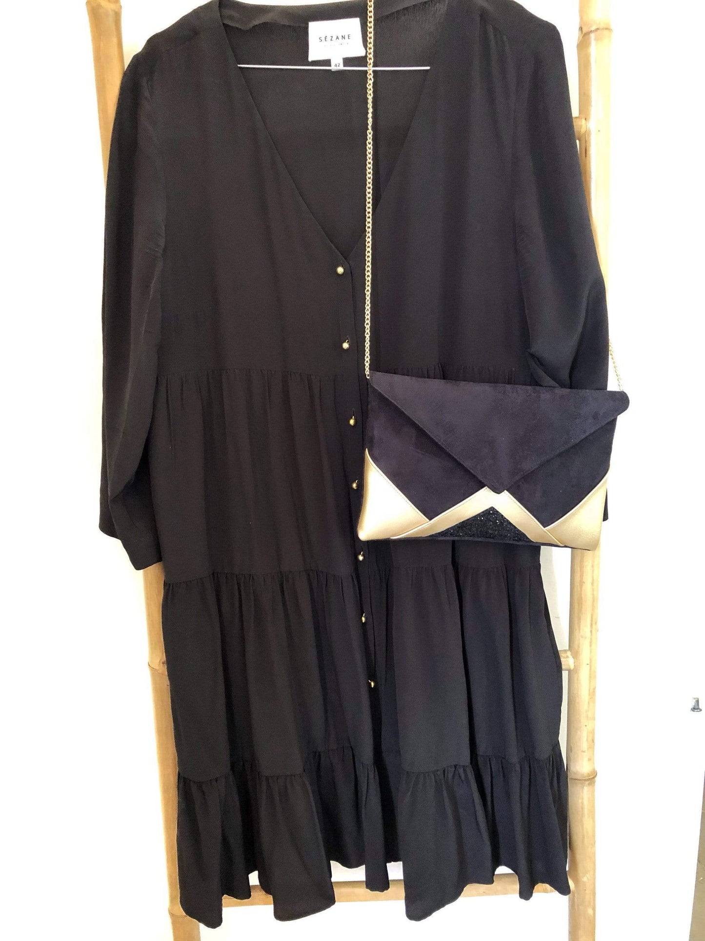 Fil des toiles Pochette Sac pochette de soirée noir et simili cuir champagne doré et paillettes noires