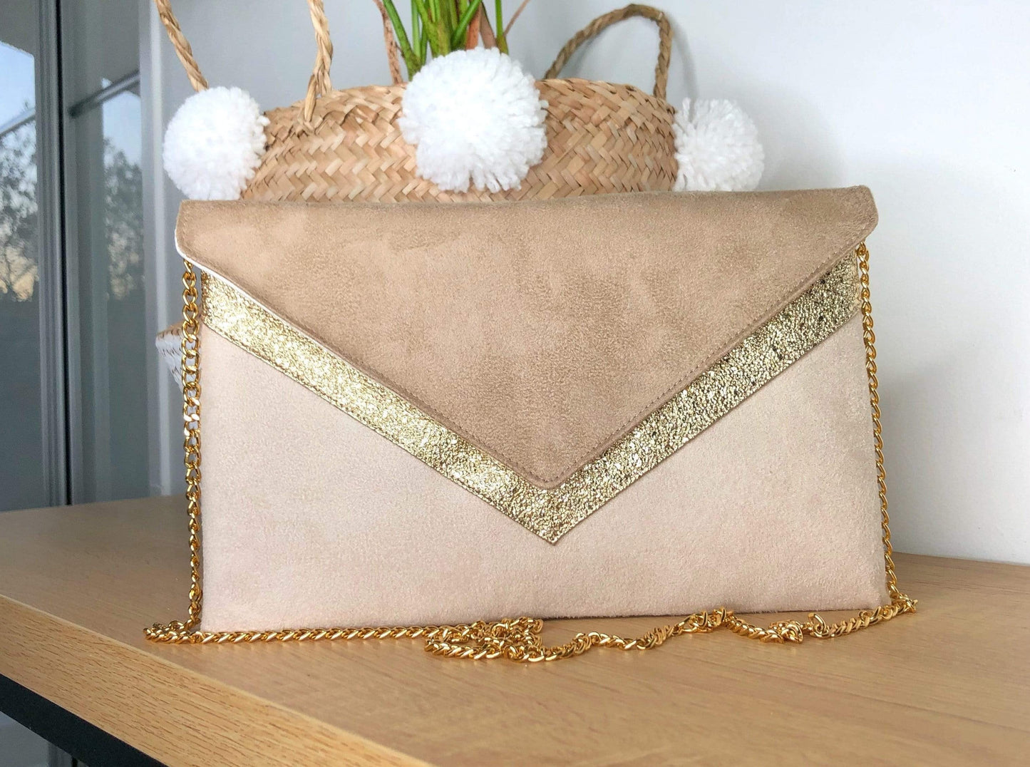 Fil des toiles Pochette Sac pochette mariage beige clair et beige foncé avec anse chaîne