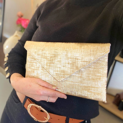 Pochette mariage dorée en similicuir 