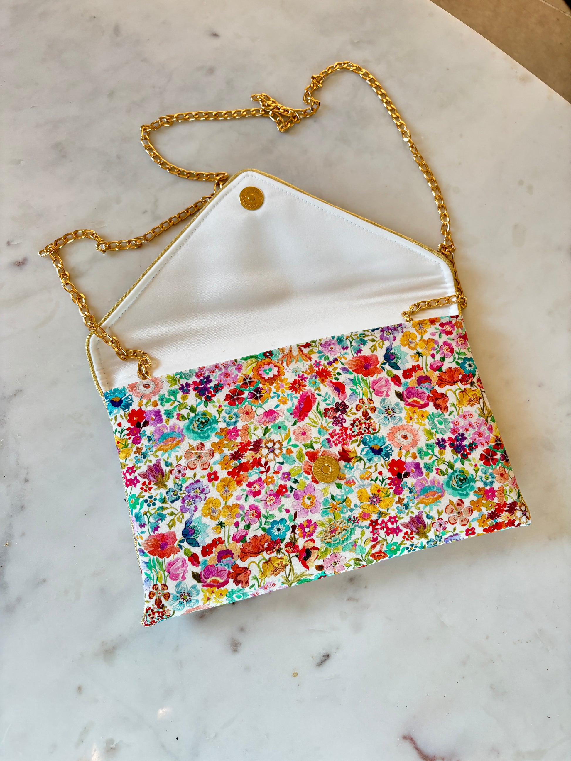 Pochette mariage en Liberty of London classic meadow - Fil des toiles