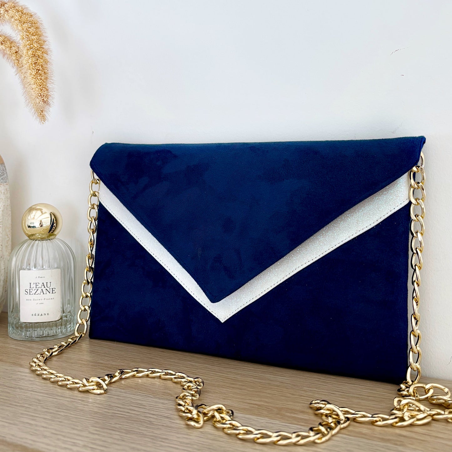 pochette mariage bleu marine et paillettes ivoire