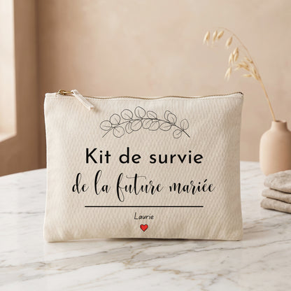 pochette plate personnlalisée kit de survie future mariée avec prénom