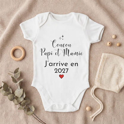 Body bébé personnalisé Coucou Papi et Mamie - annonce grossesse originale pour les grands-parents