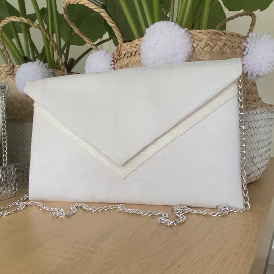 Pochette mariée blanche en suédine et paillettes blanches